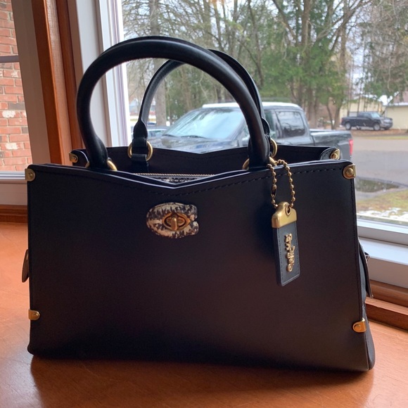 Coach Purse/Handbag - Picture 2 of 6